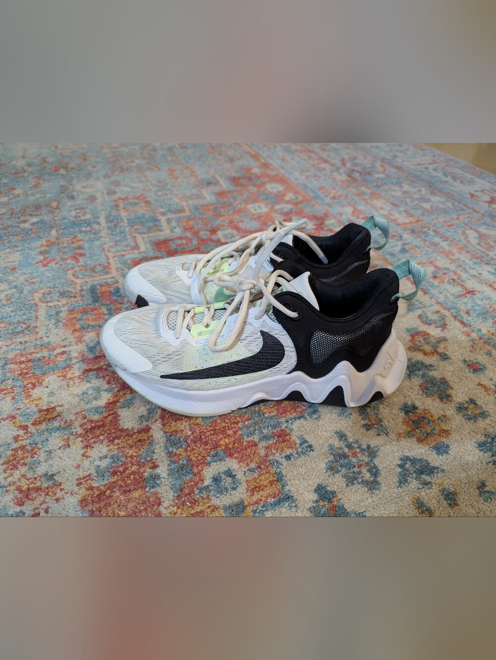 Nike Giannis Immortality 2 Mens 7 Basketball Shoes Sneakers Trainers White Black